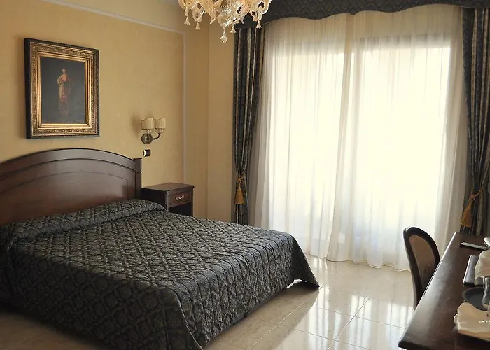 Hotel Grand President