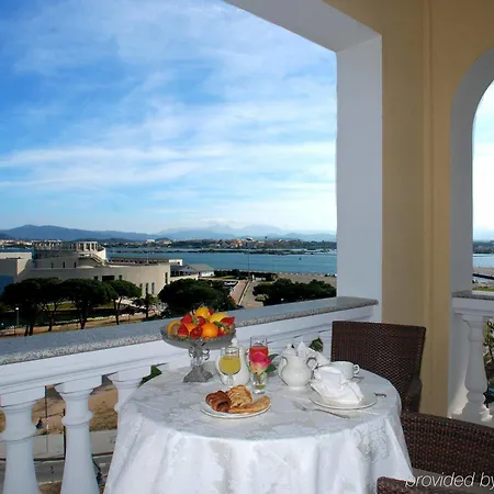 Grand President Hotel